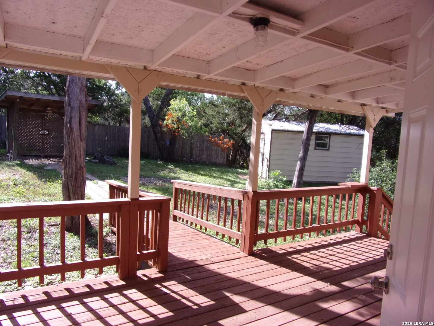 main property photo 25