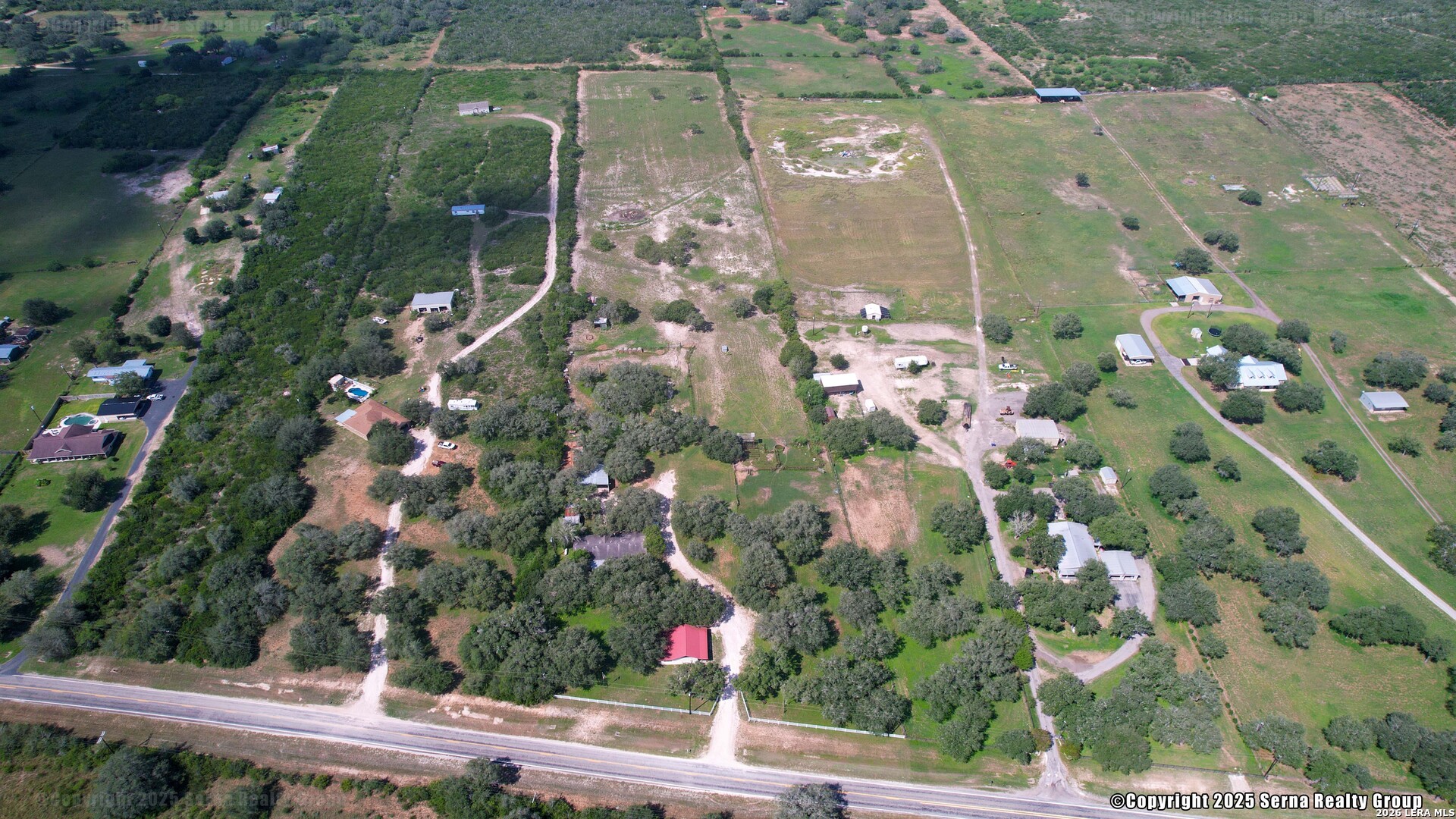 main property photo 39