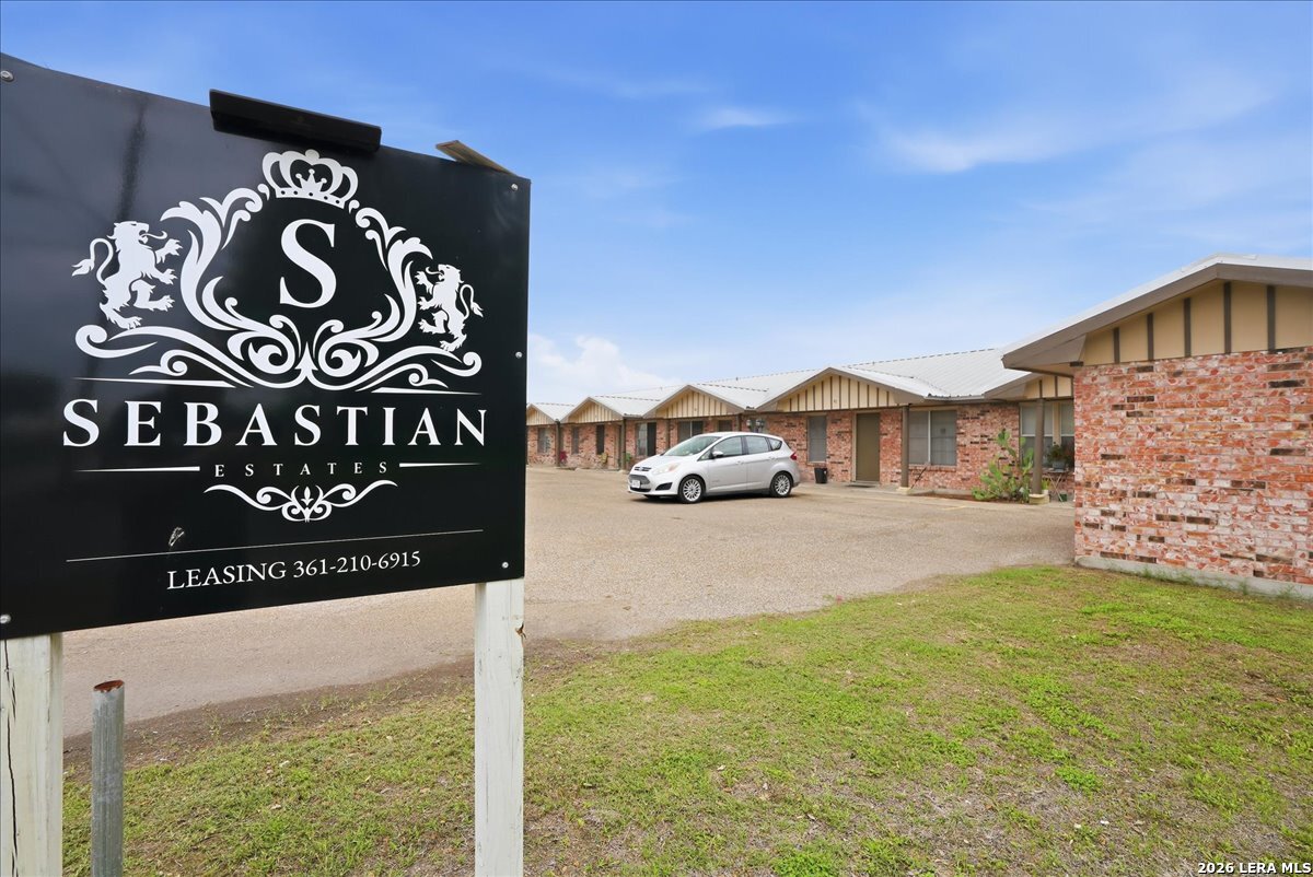 main property photo 5