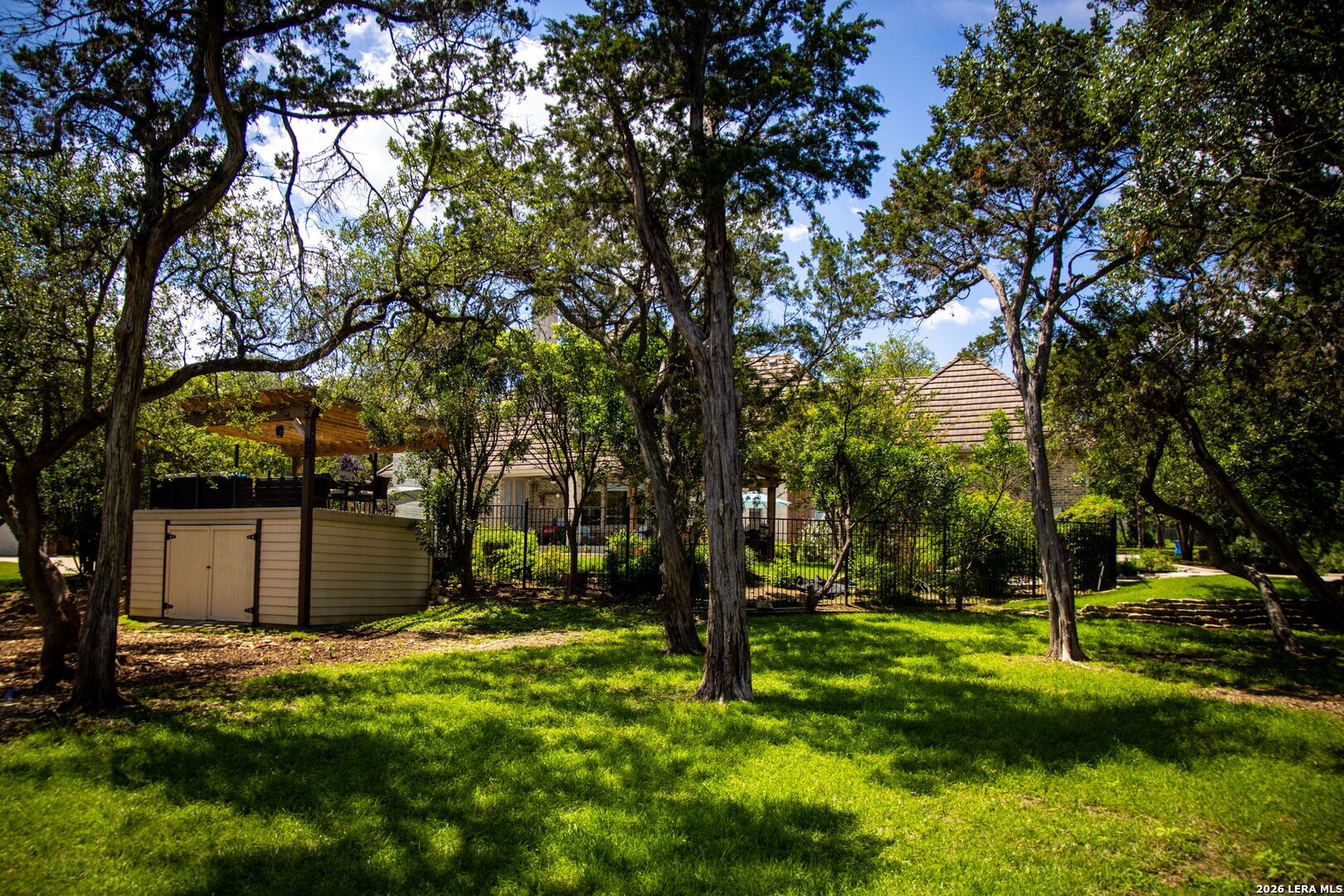 main property photo 43
