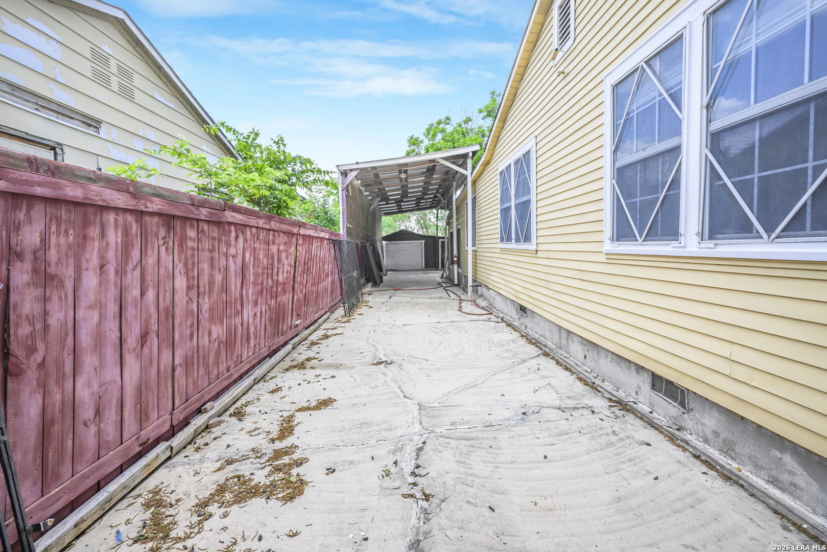 main property photo 36