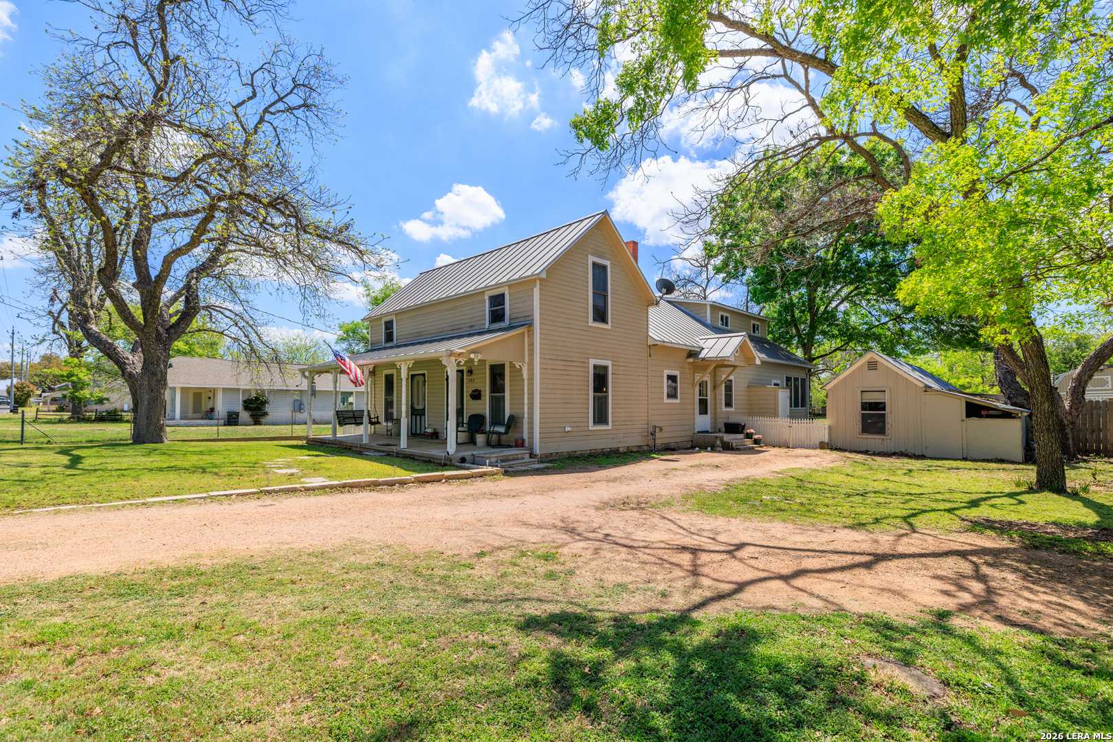 main property photo 42