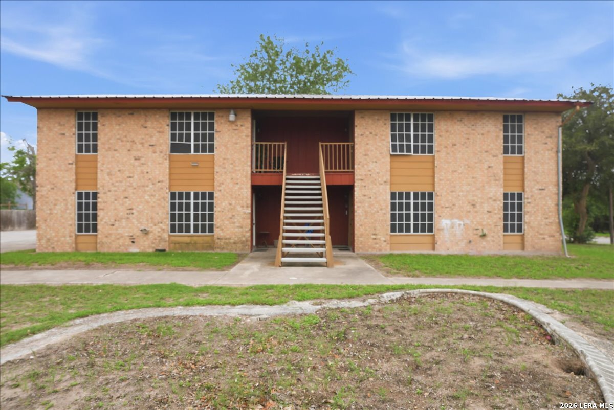 main property photo 37