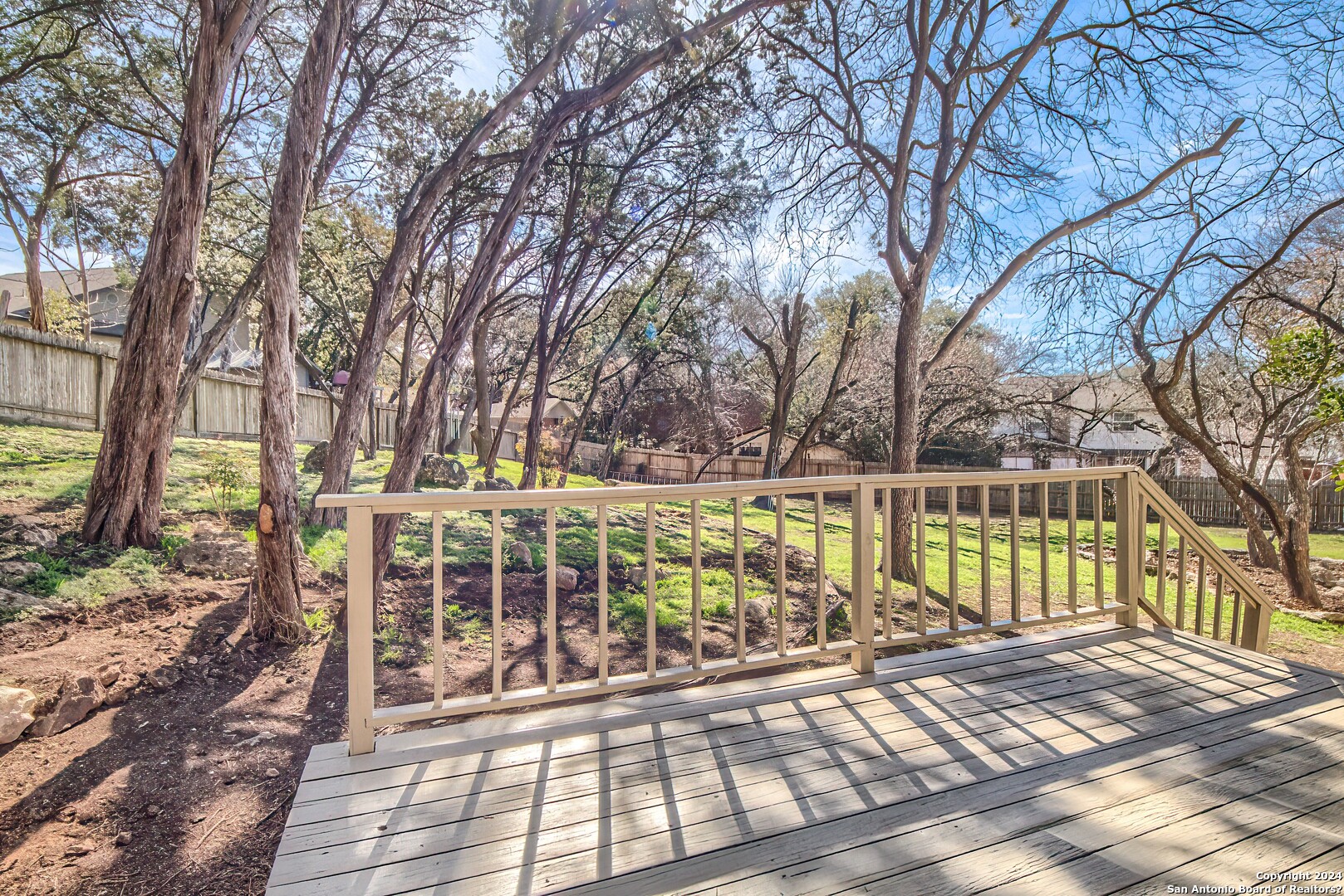 main property photo 27