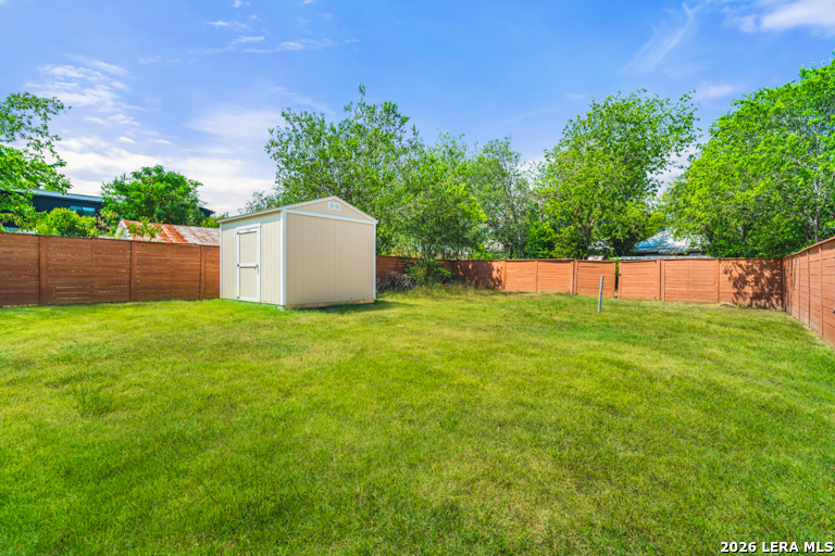 main property photo 24