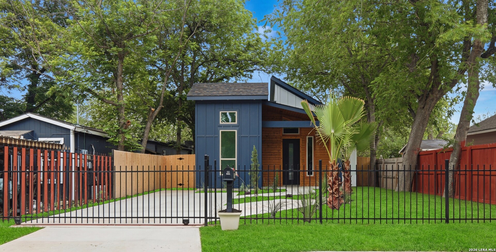 main property photo 1