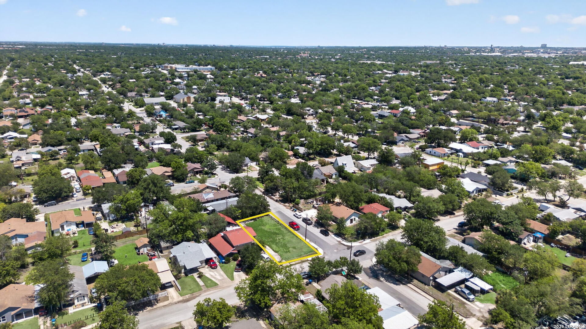 main property photo 6