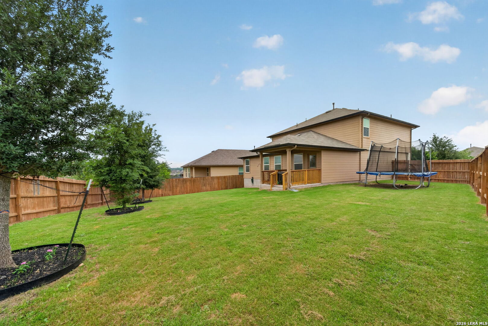 main property photo 22