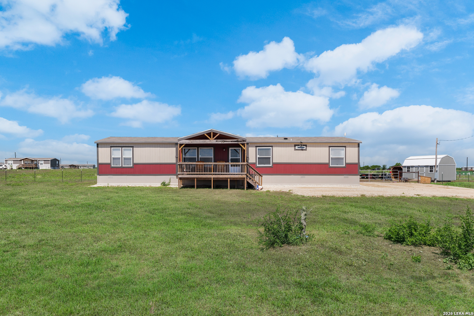 main property photo 2