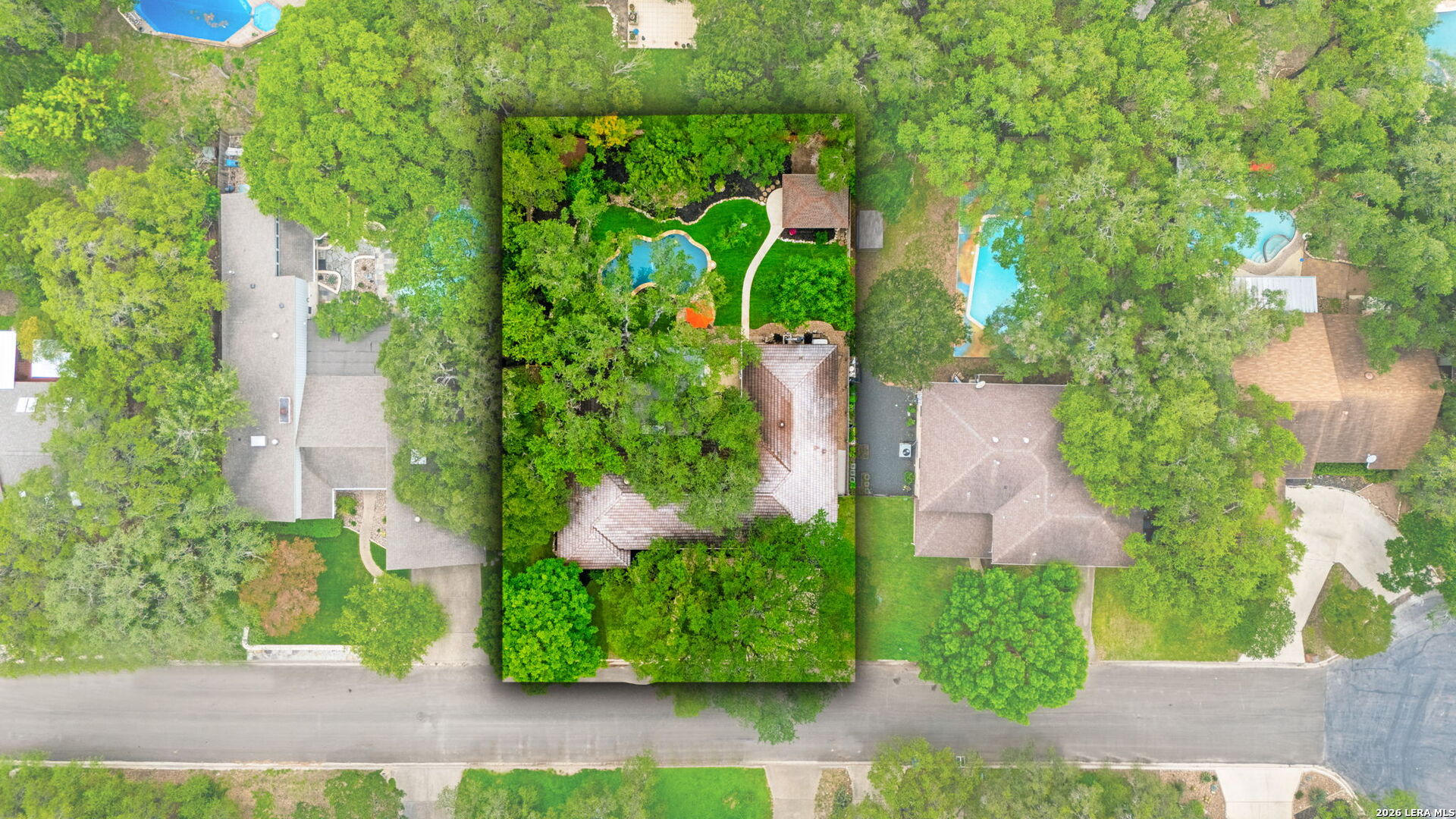 main property photo 44