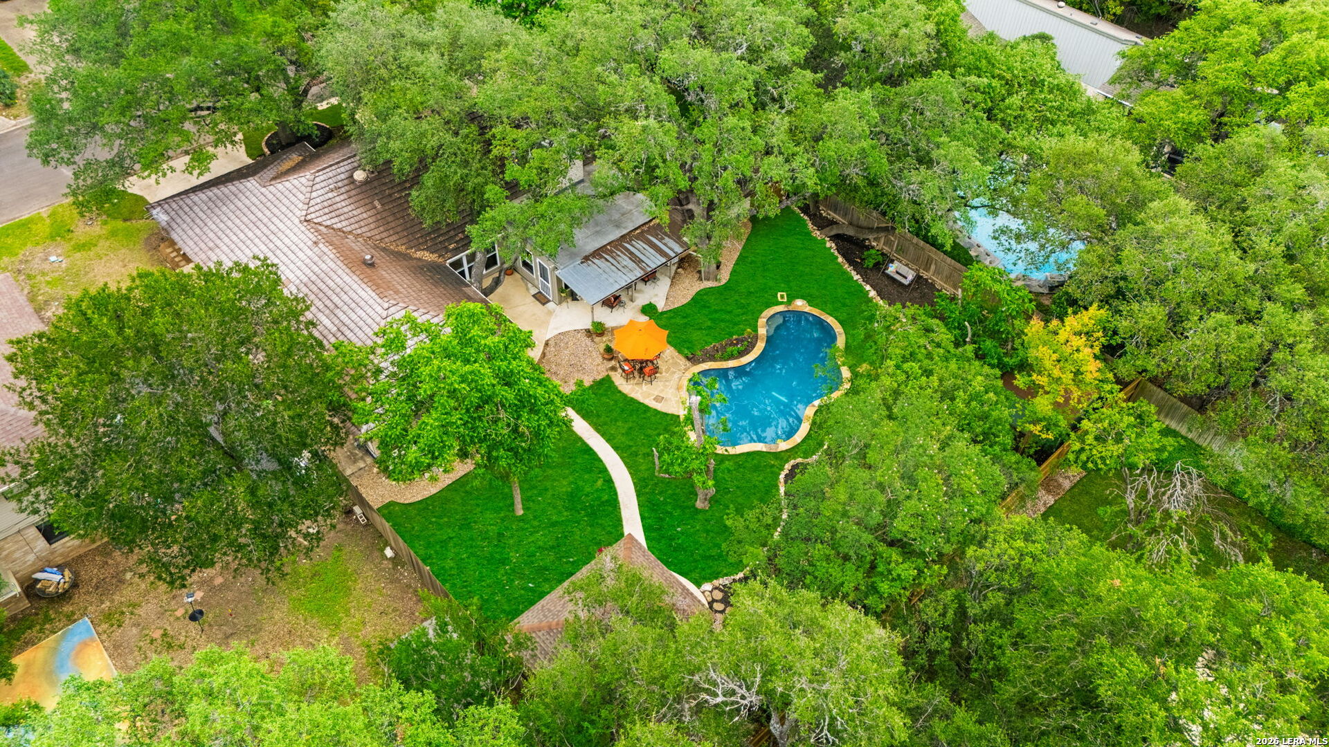 main property photo 45