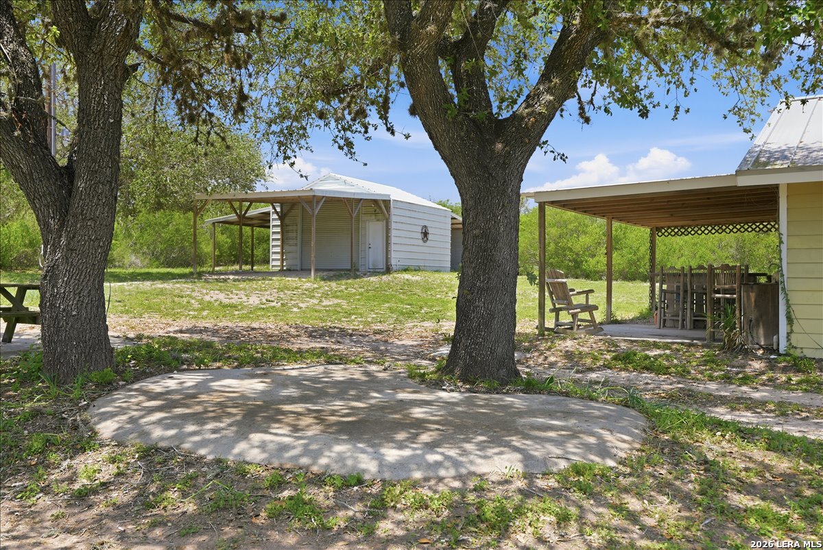 main property photo 20