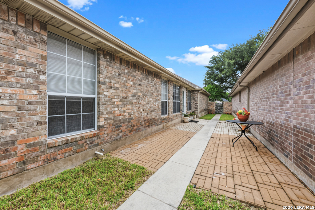 main property photo 29