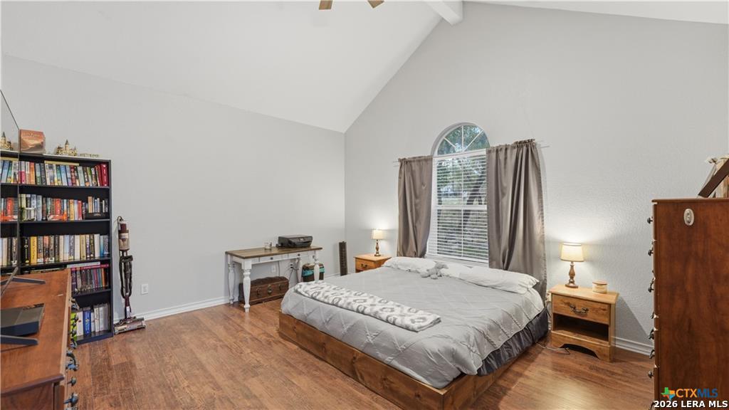 main property photo 16