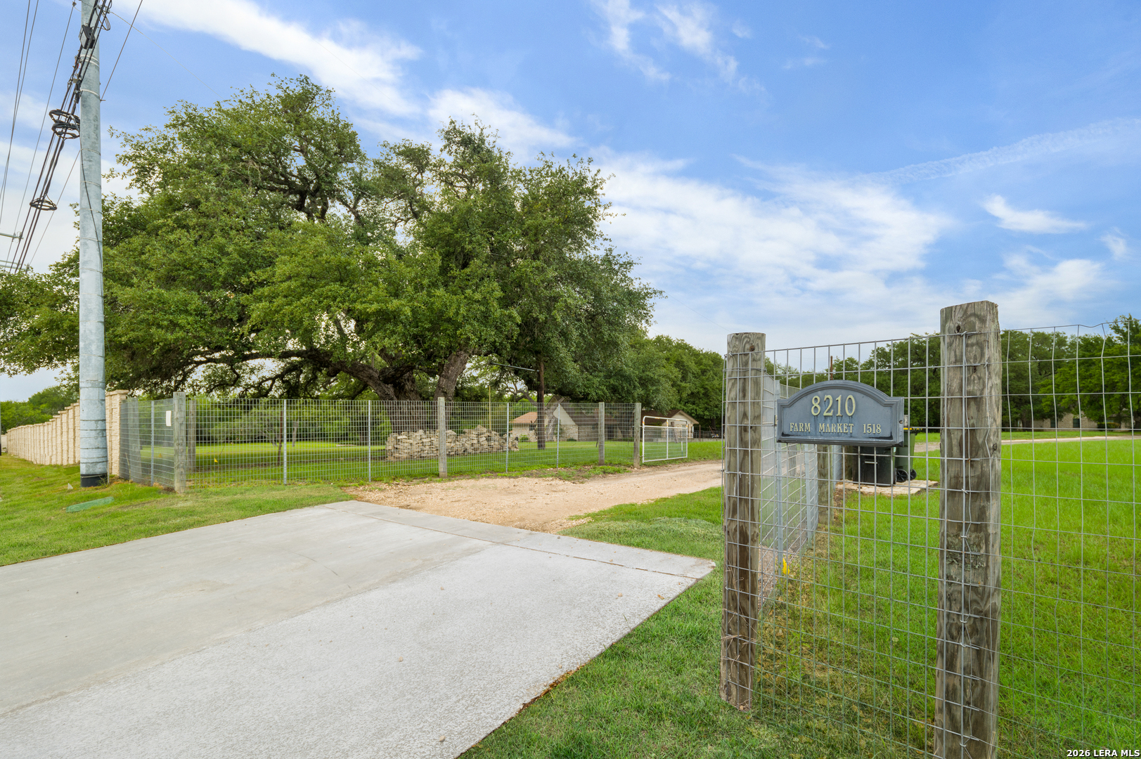 main property photo 25