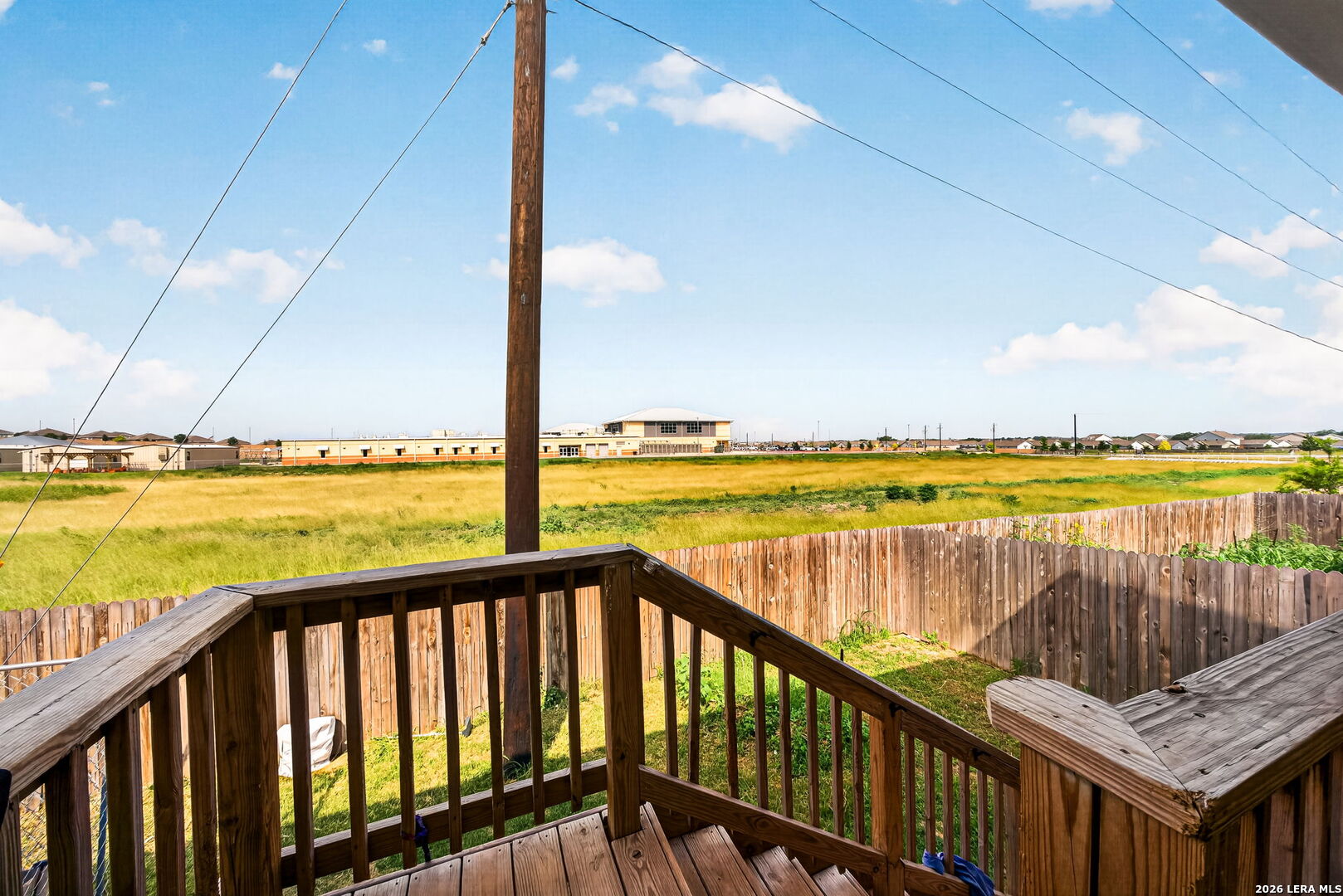 main property photo 11