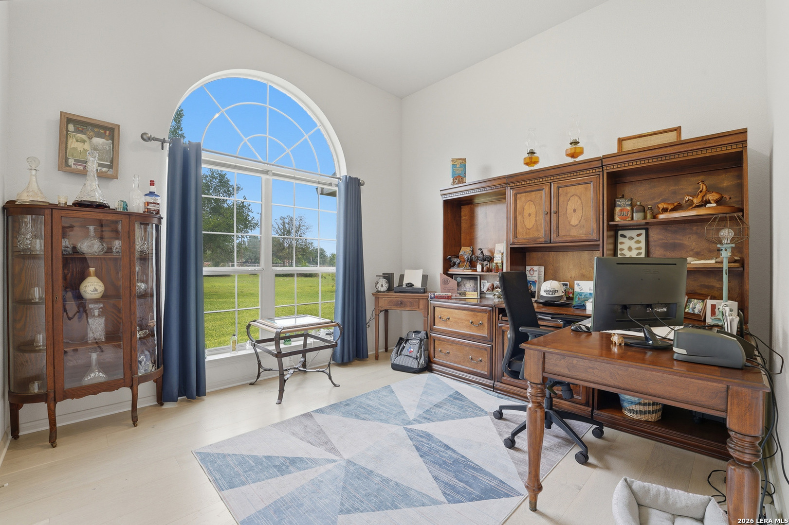main property photo 22