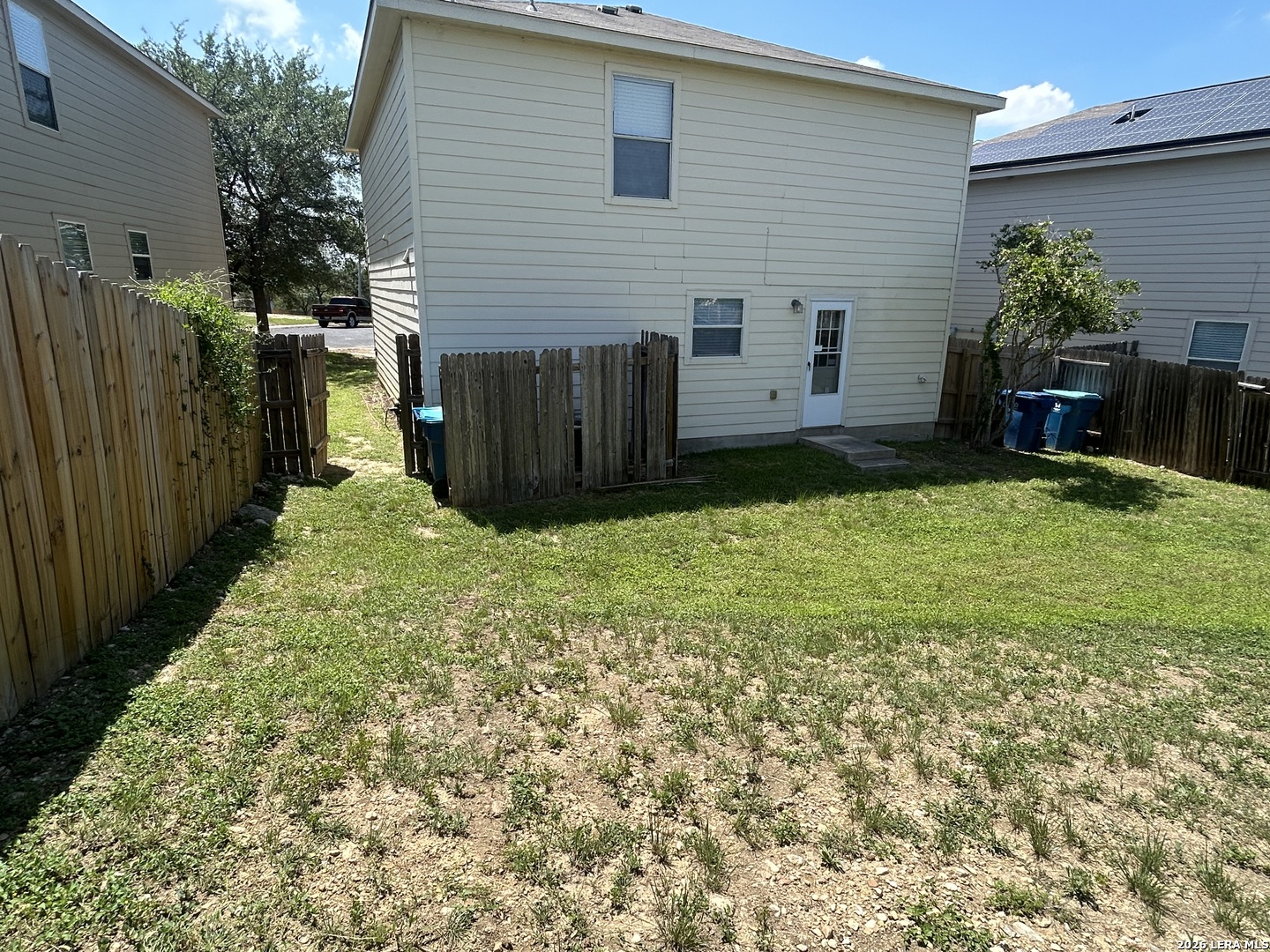 main property photo 34