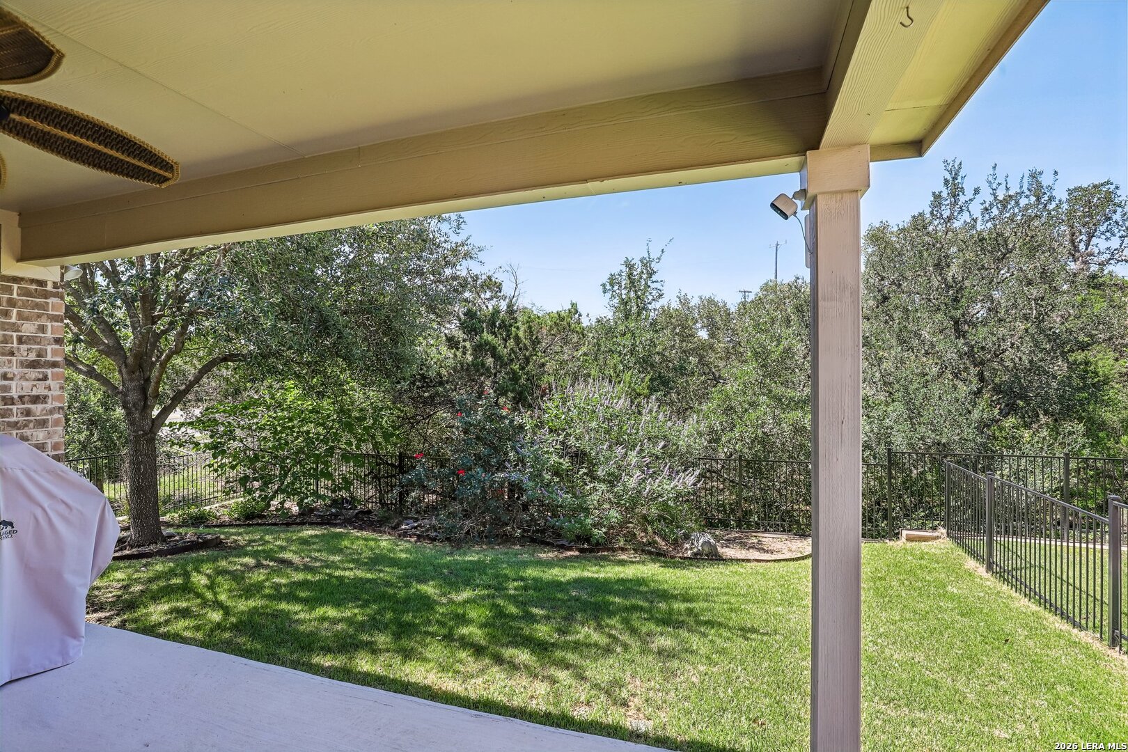 main property photo 27