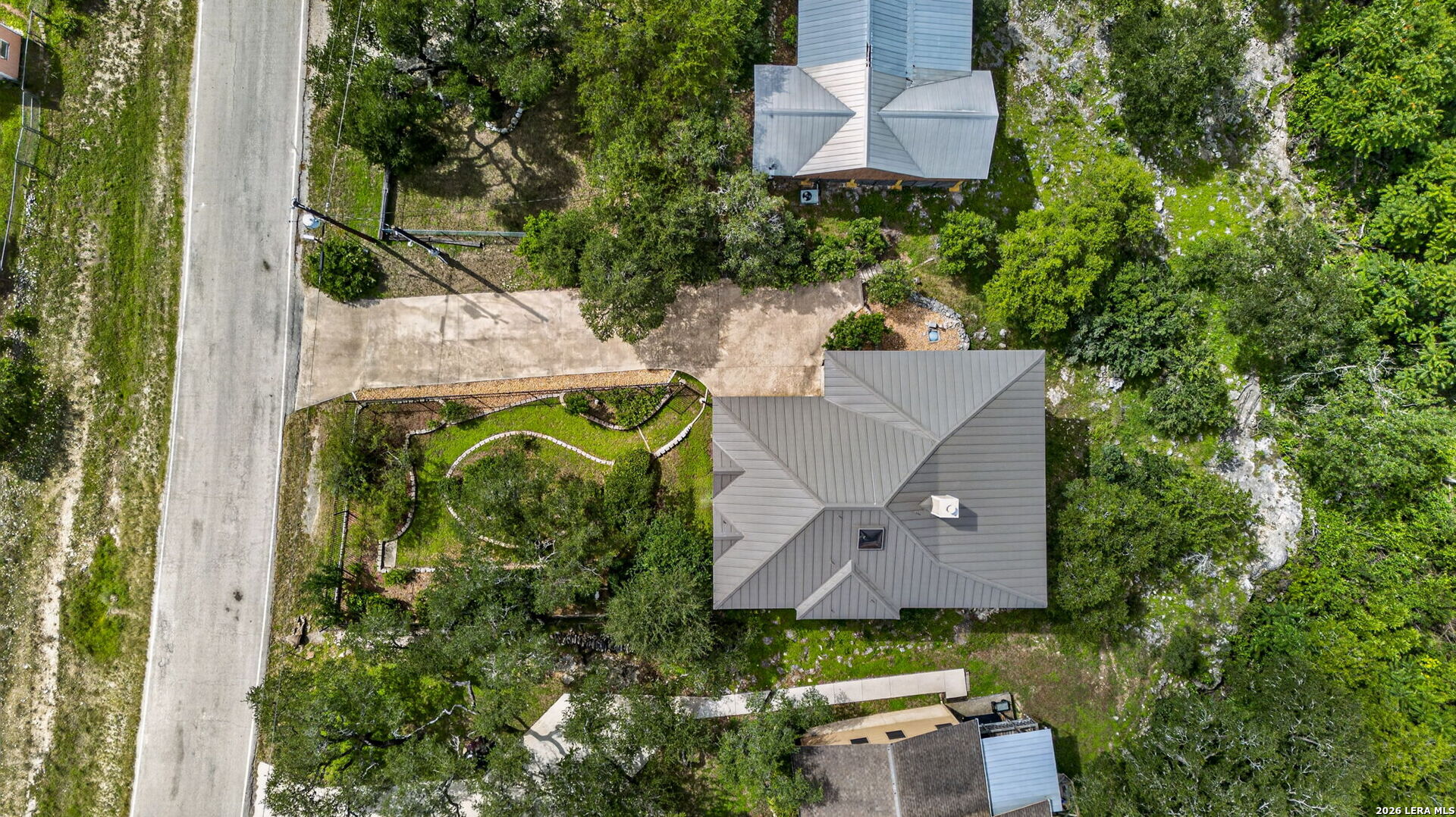 main property photo 48