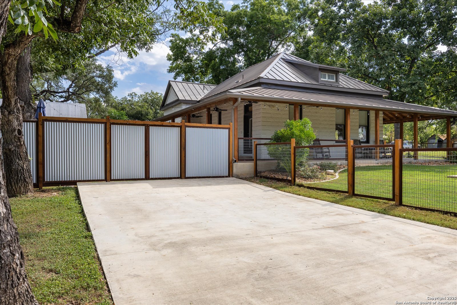 main property photo 47