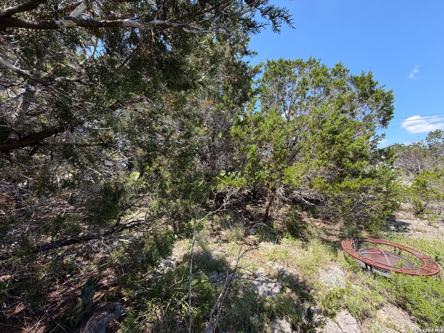 main property photo 10
