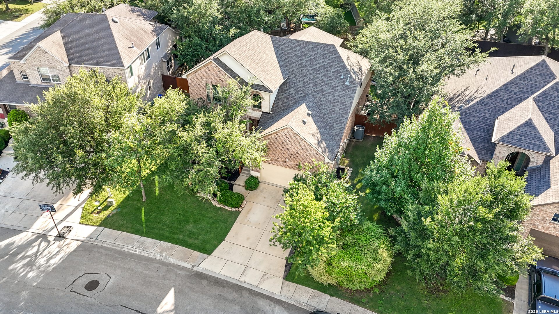 main property photo 50