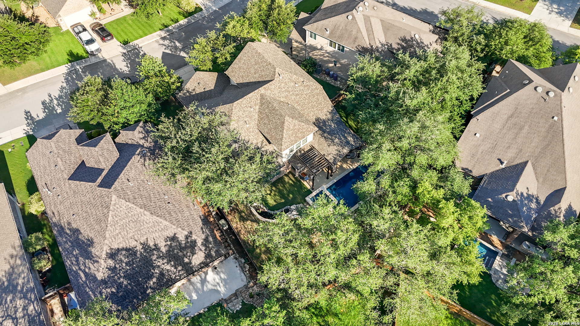 main property photo 51