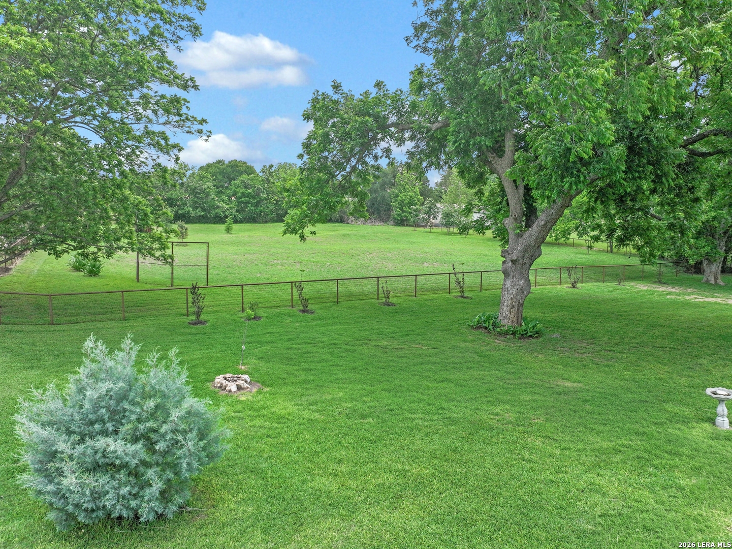 main property photo 27