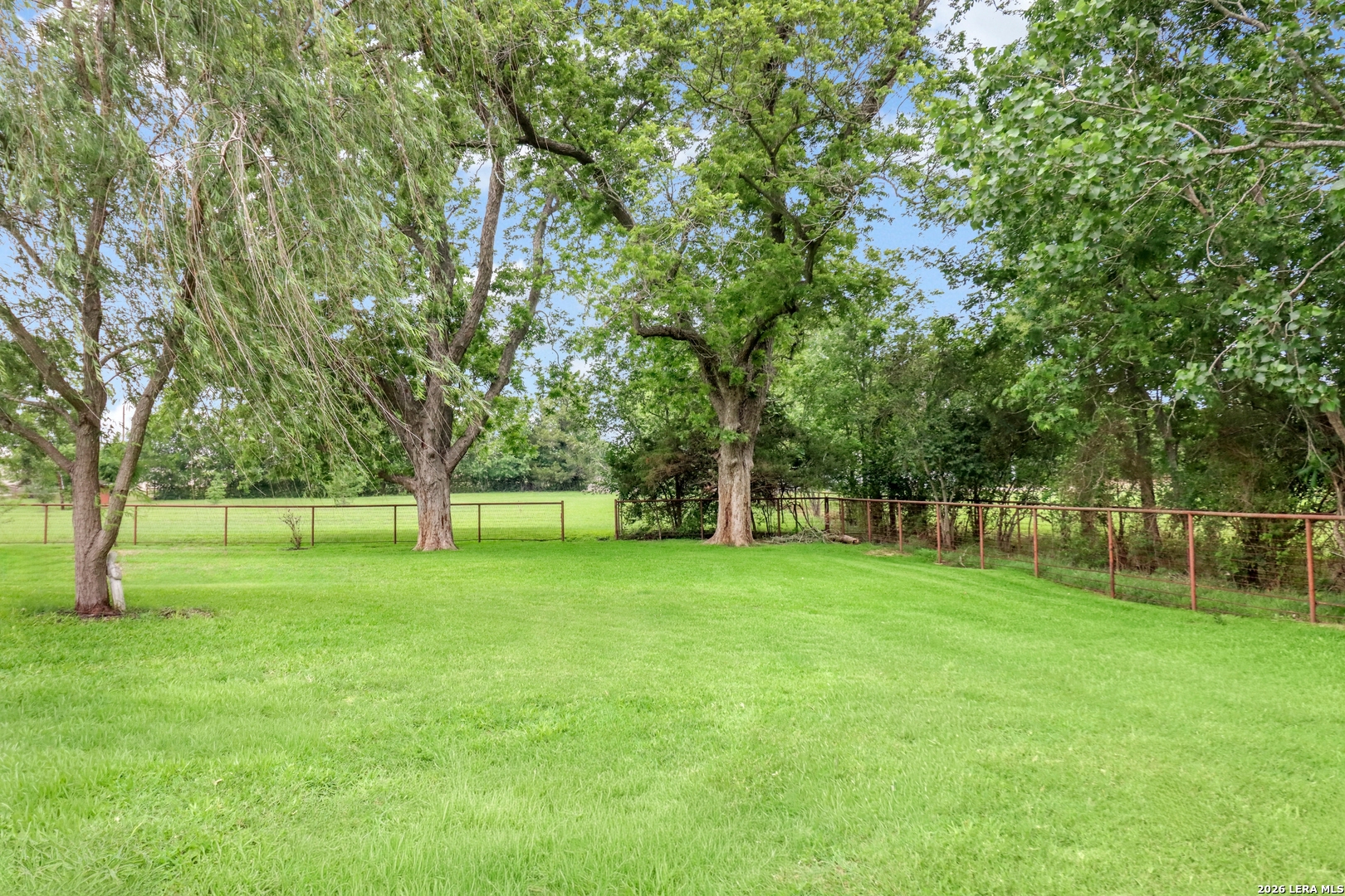 main property photo 37