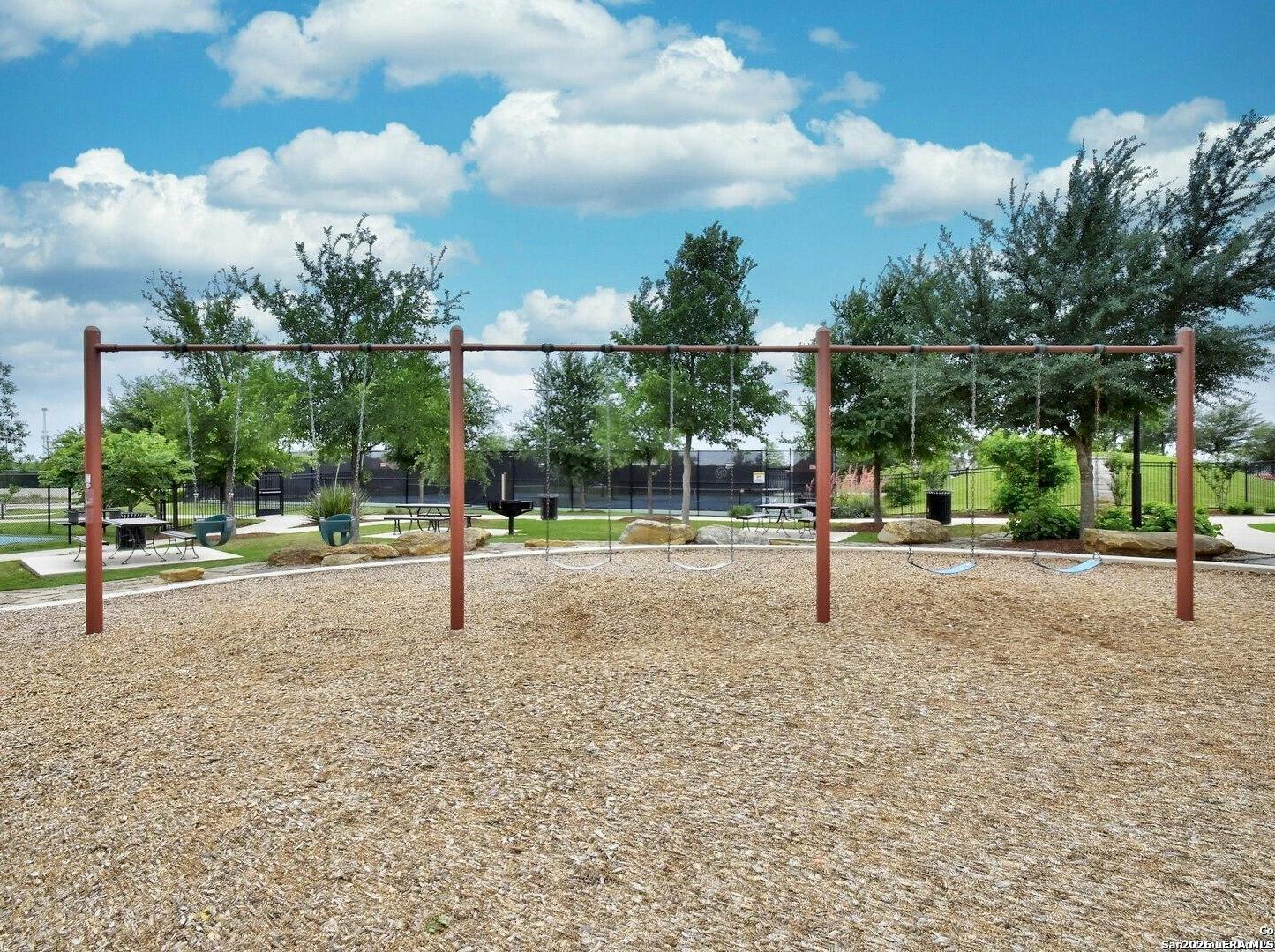 main property photo 51