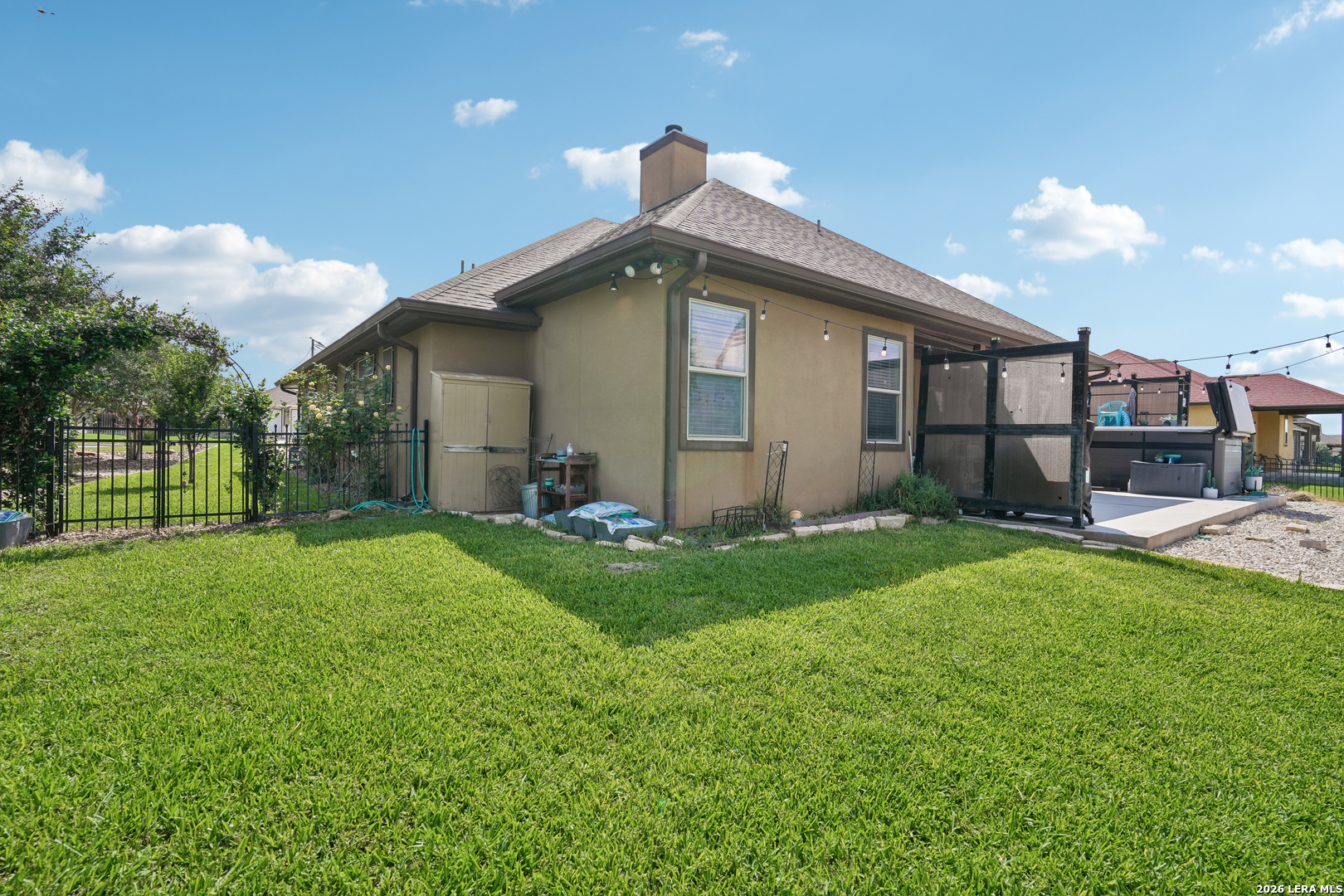 main property photo 39