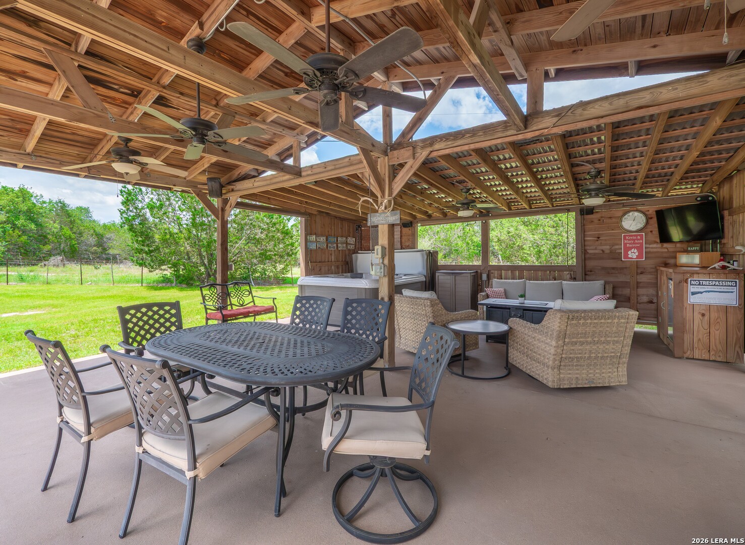 main property photo 50