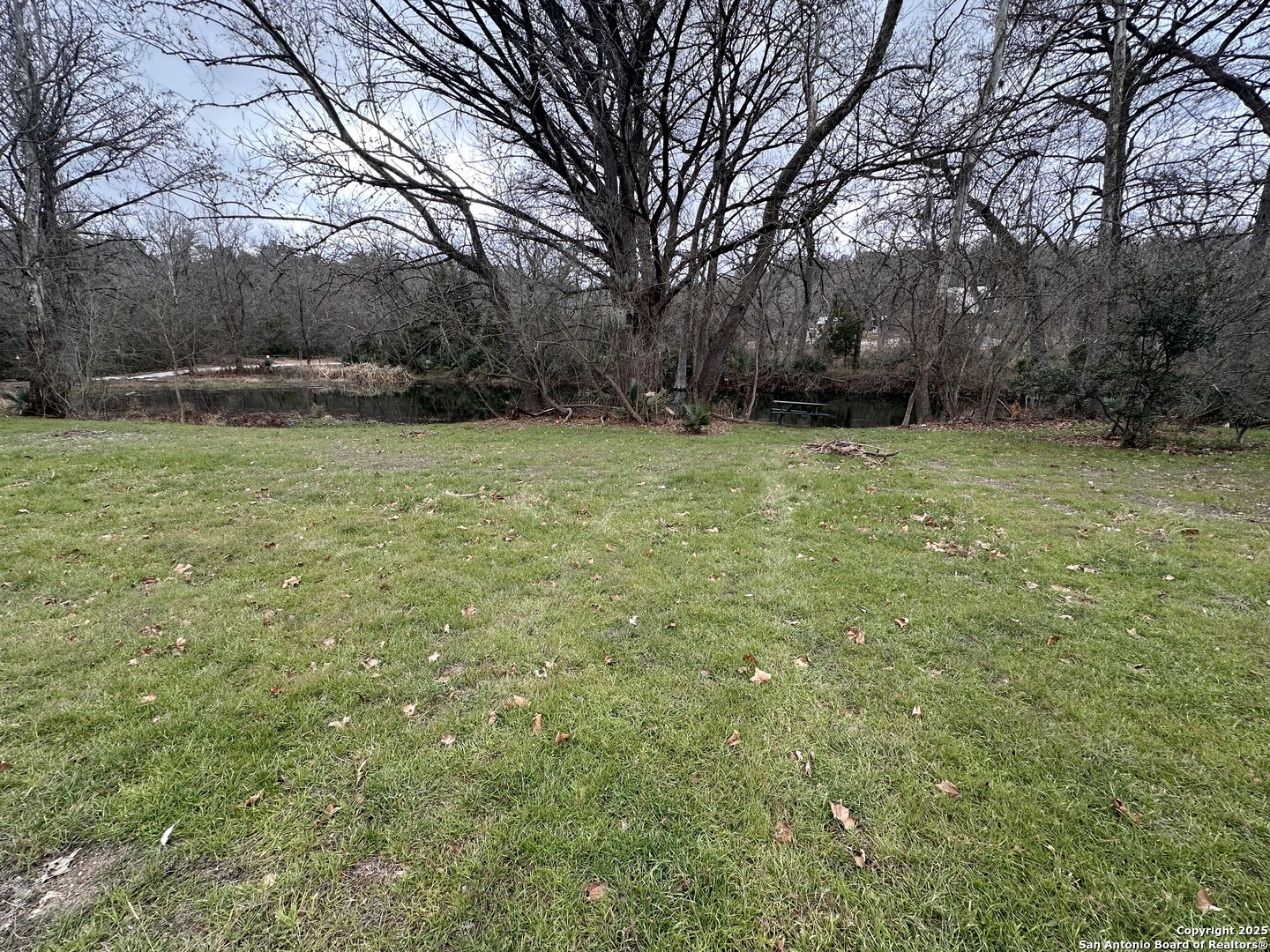 main property photo 16