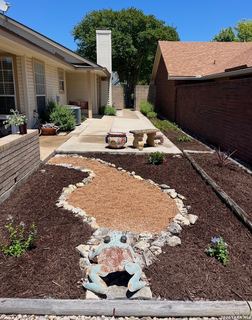 main property photo 31