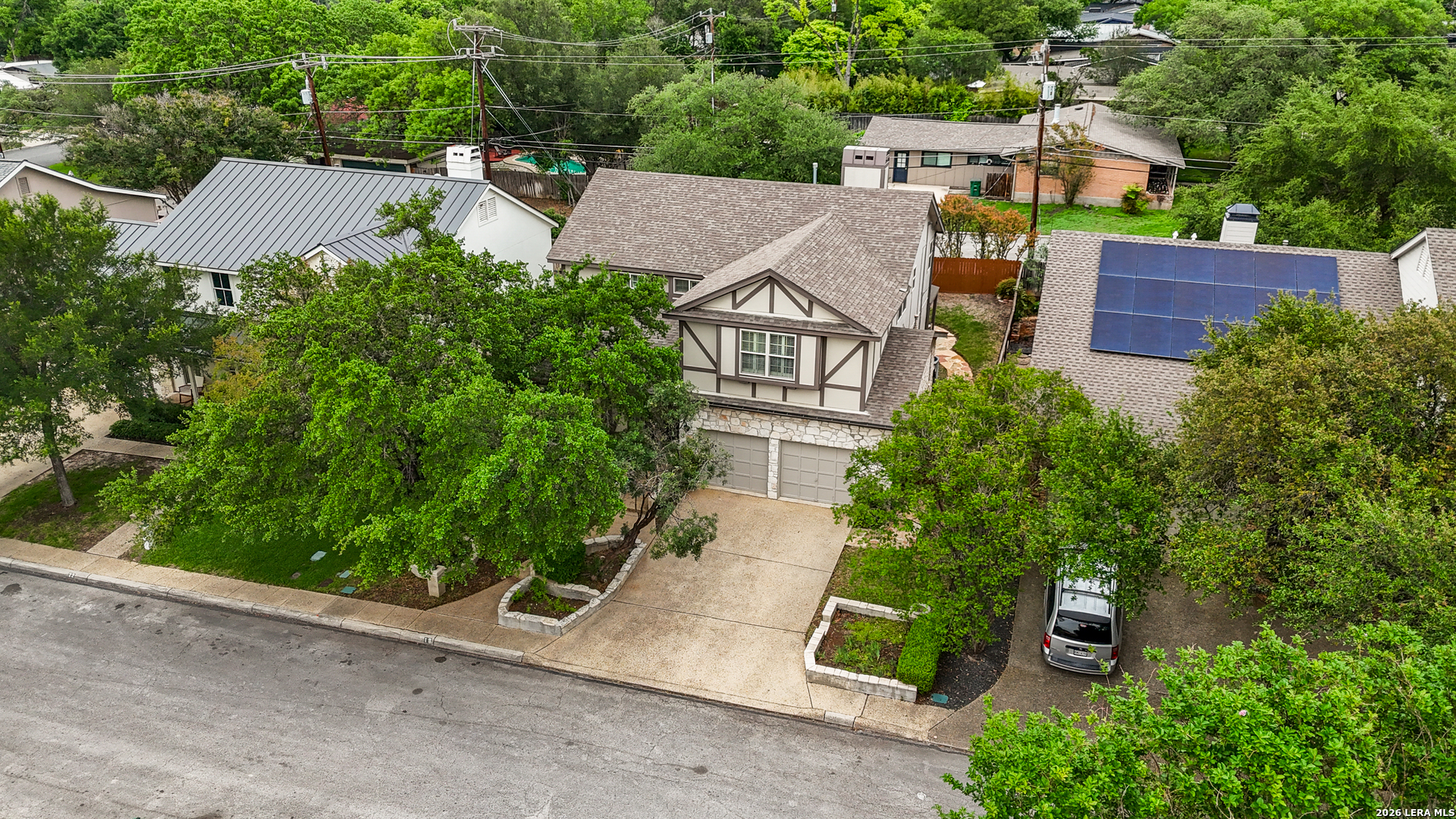 main property photo 42
