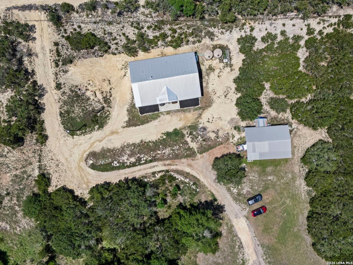 main property photo 25