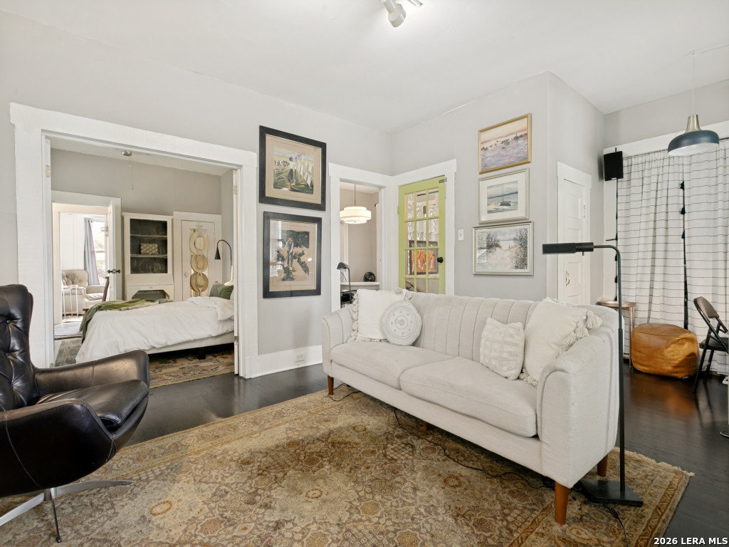 main property photo 2