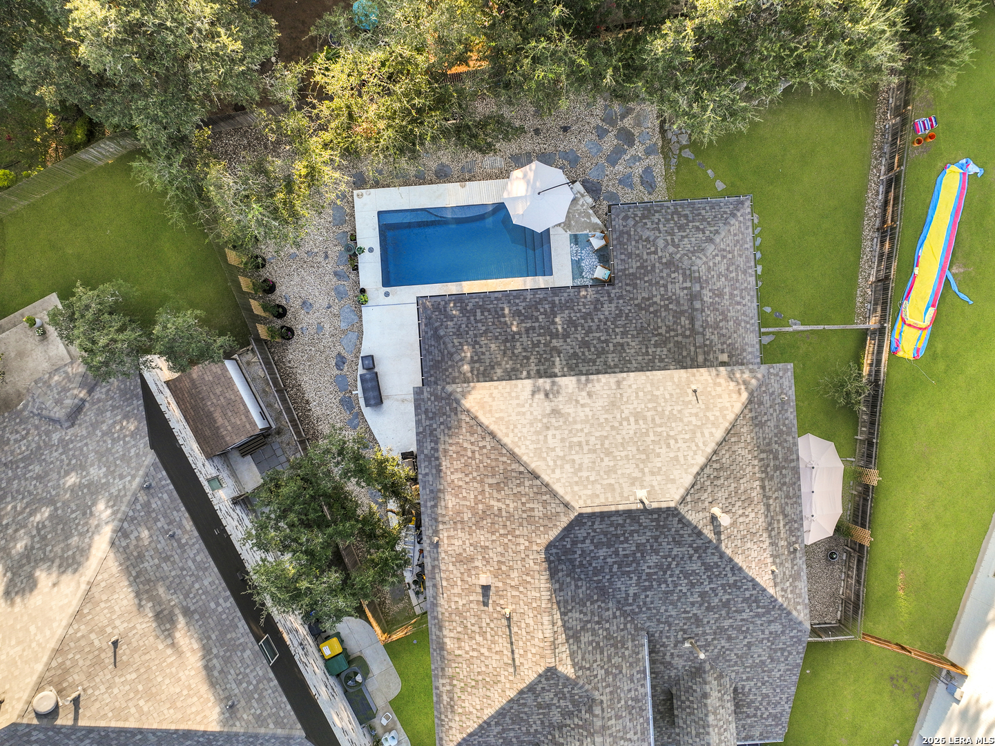 main property photo 50