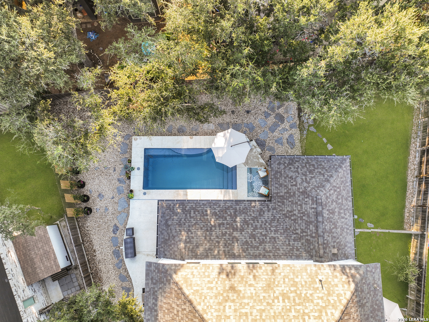 main property photo 51