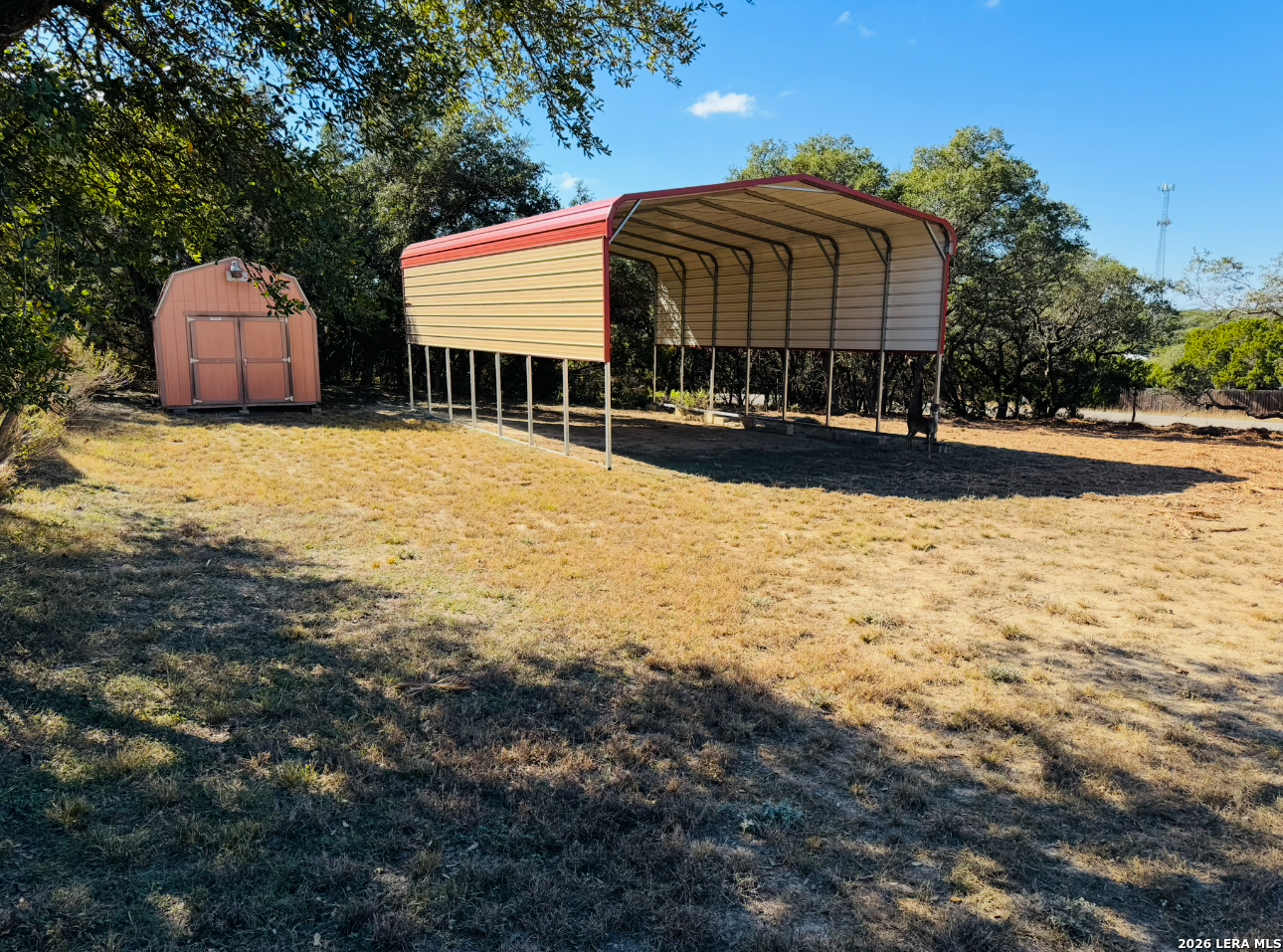 main property photo 5