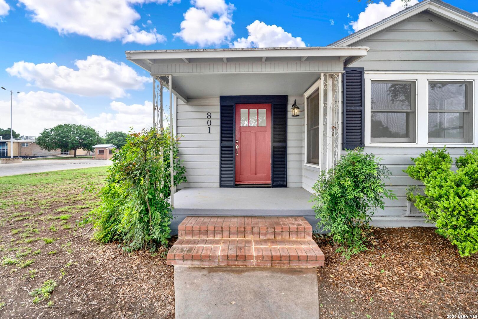 main property photo 35
