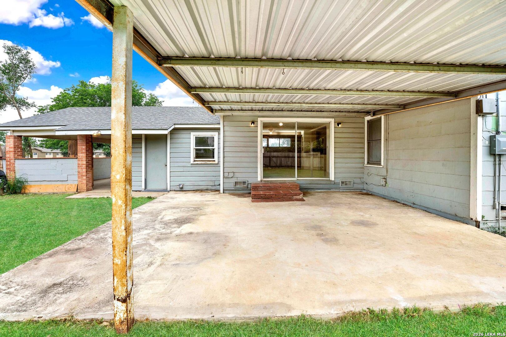 main property photo 45