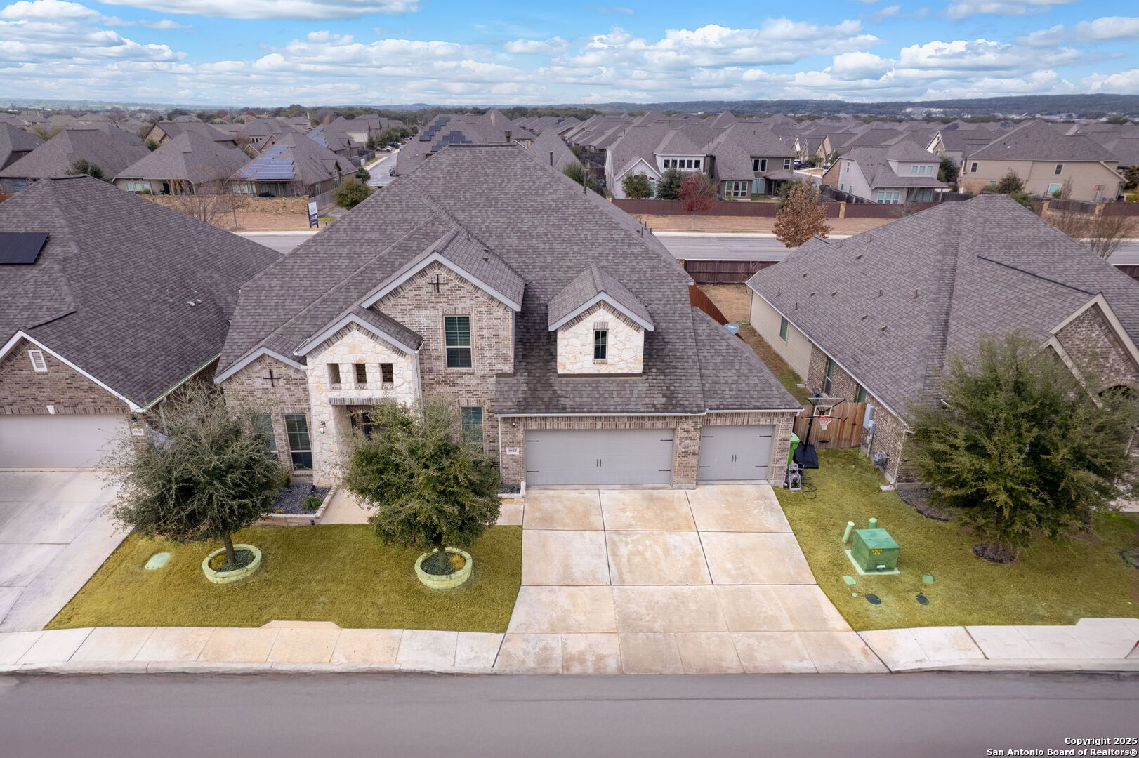 main property photo 44