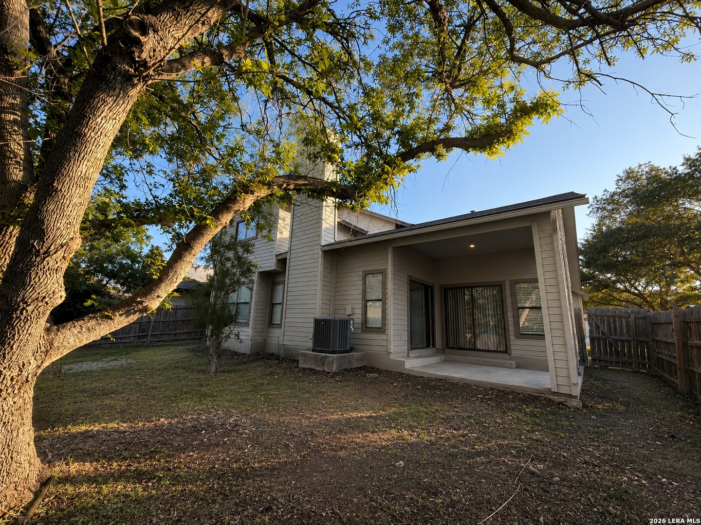 main property photo 21