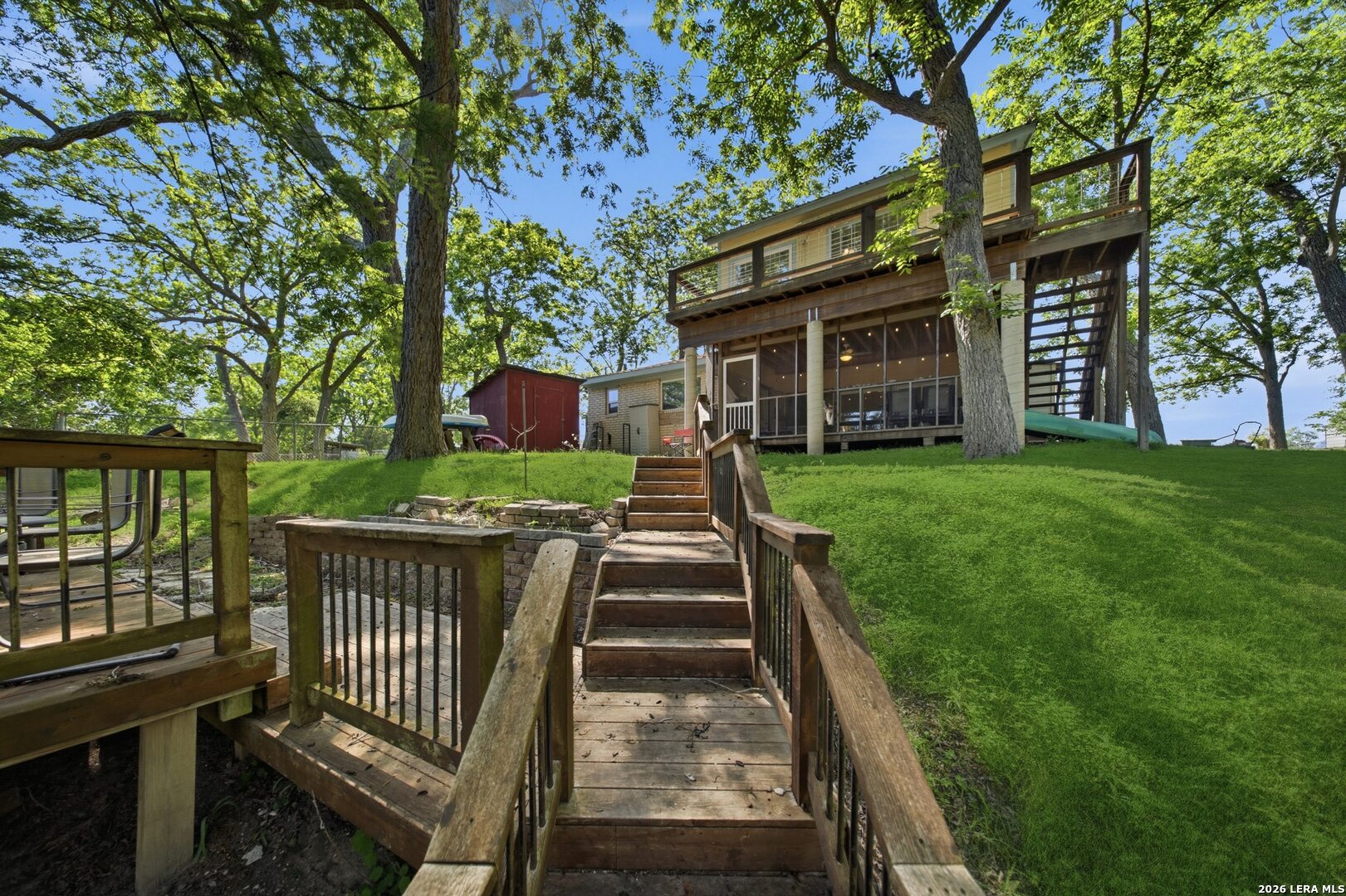 main property photo 21