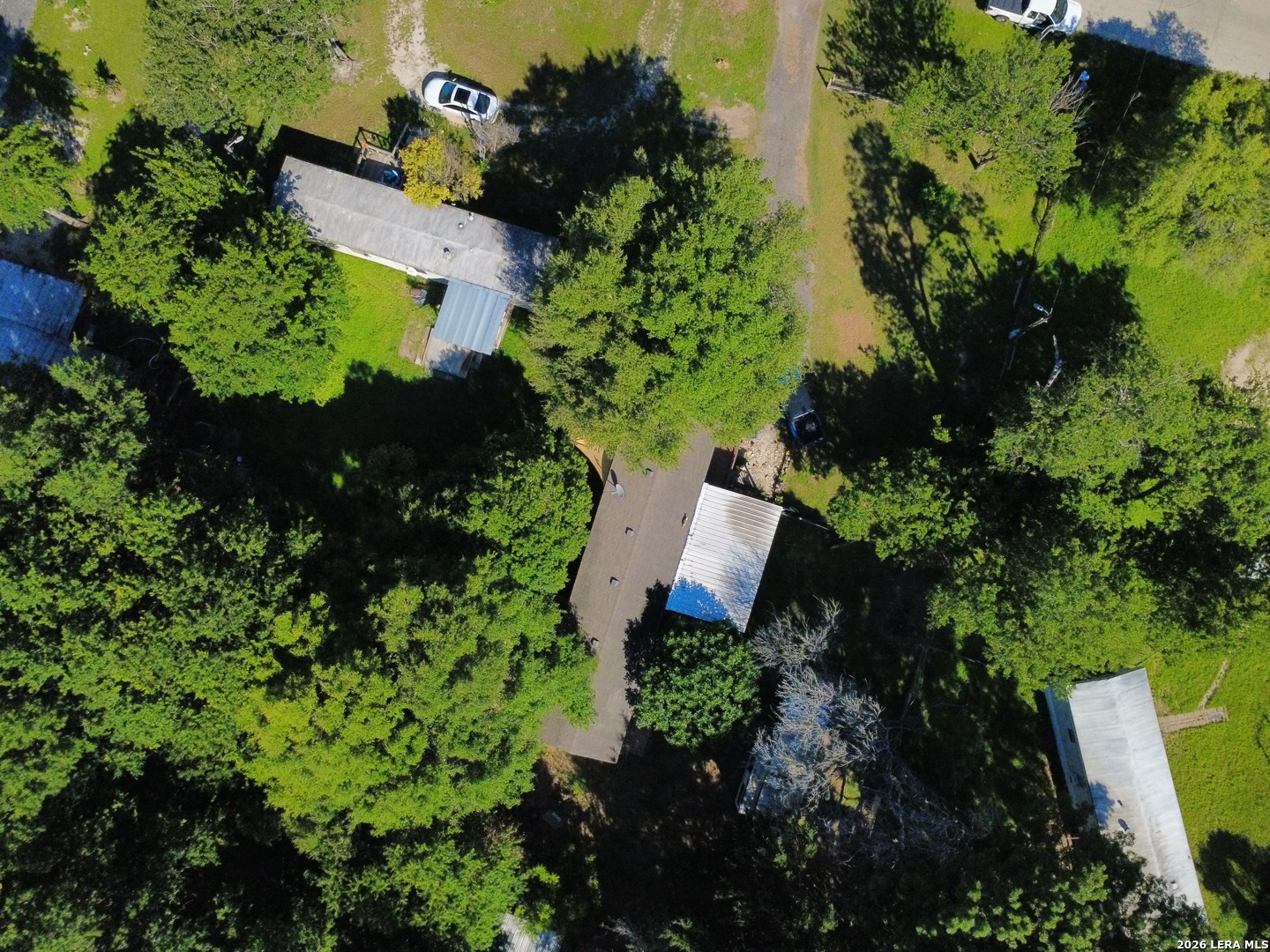 main property photo 30