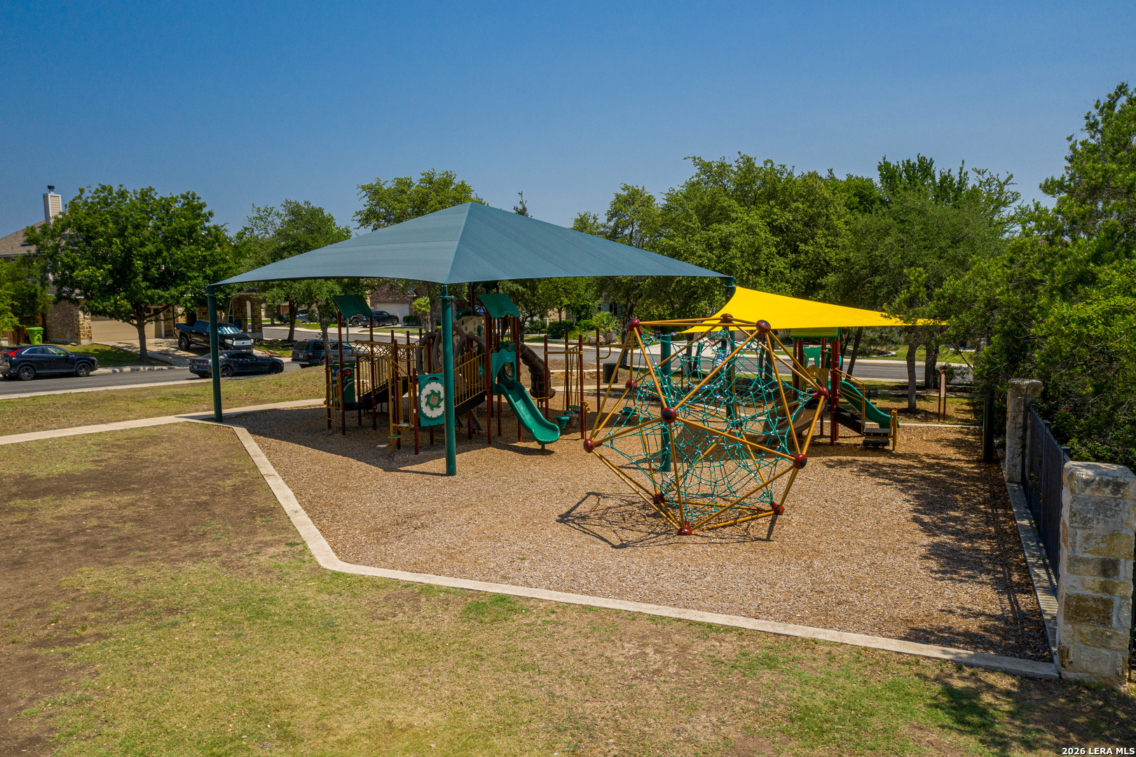 main property photo 44