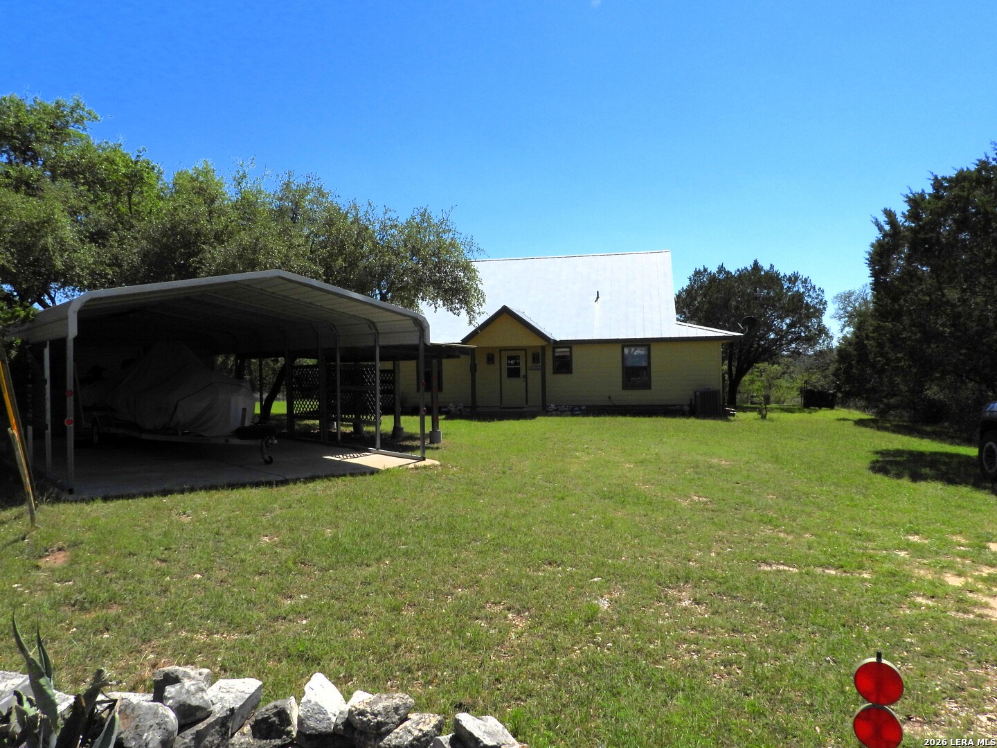 main property photo 39