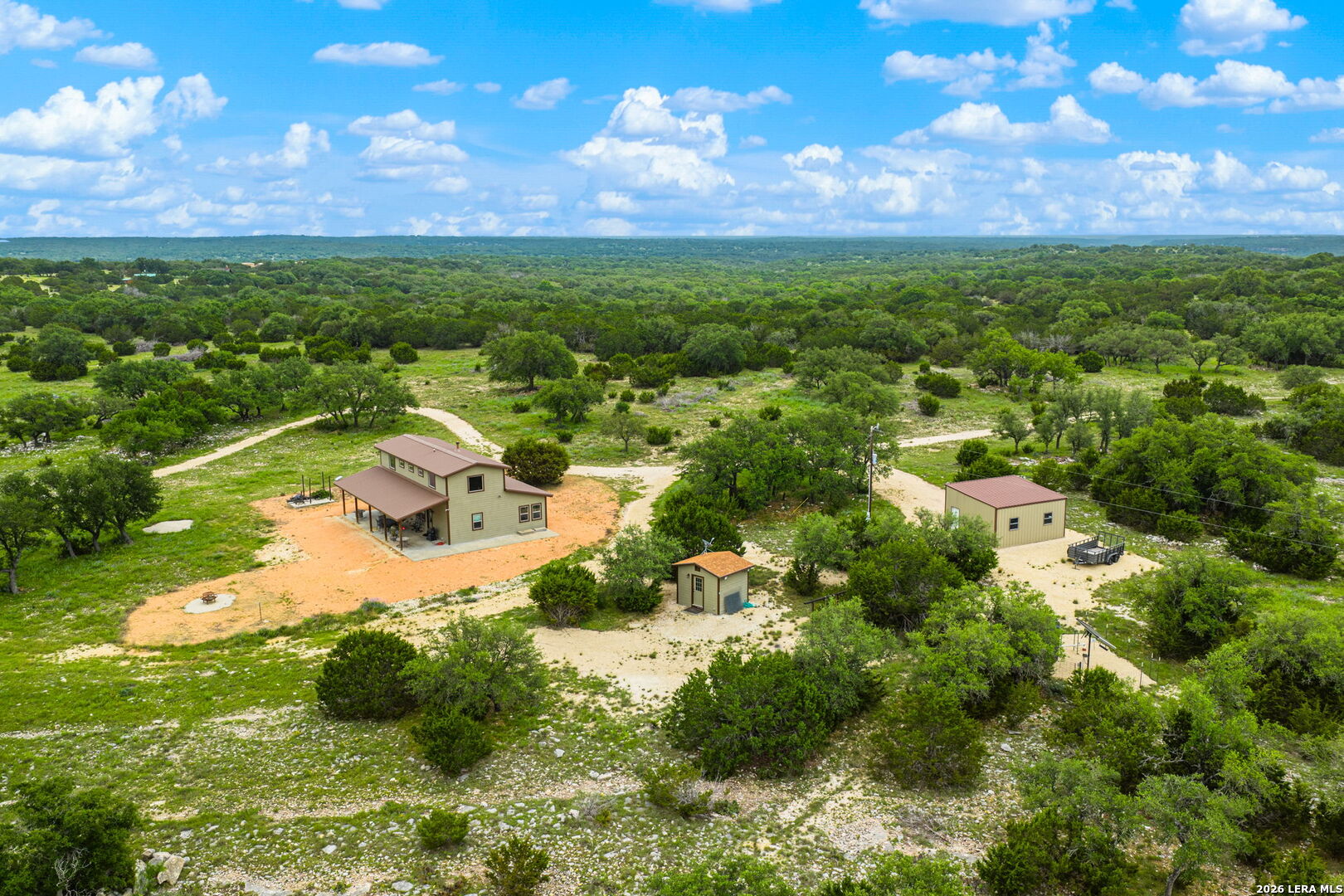 main property photo 45
